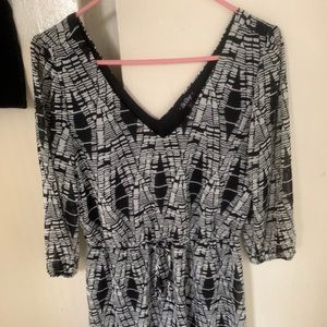 Black and white L geometric pattern Dress
